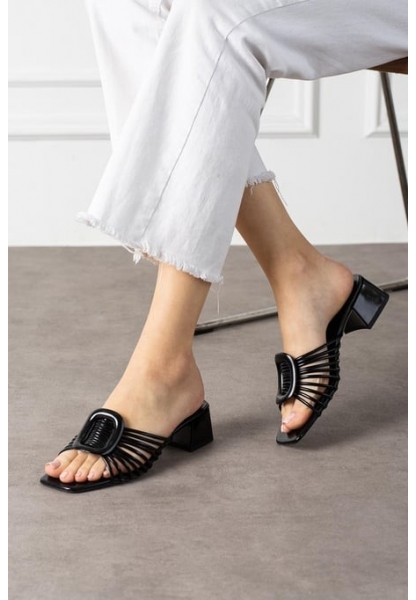 Anca Siyah Rugan Topuklu Terlik