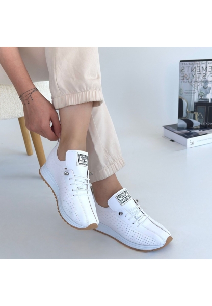 Fiert Beyaz Cilt Bağcıklı Spor Ayakkabı