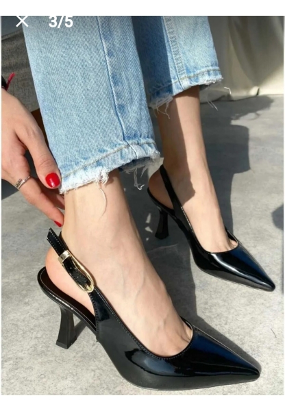 Hies Siyah Rugan Topuklu Ayakkabı