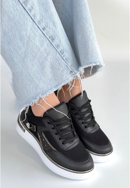 Junda Siyah Cilt Bağcıklı Spor Ayakkabı