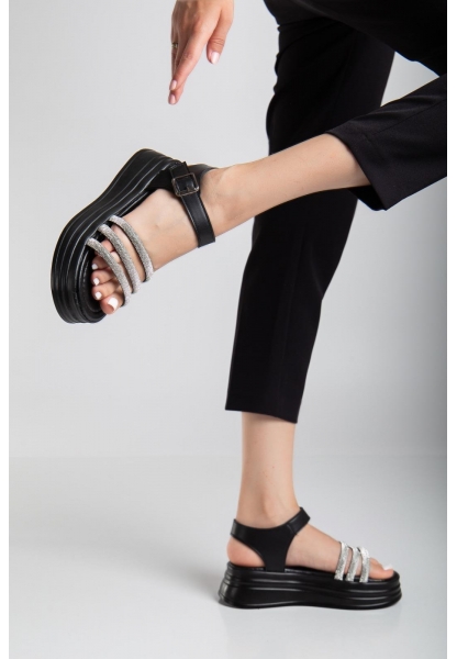 Lalen Siyah Kemerli Sandalet
