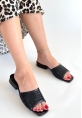 Ortu Siyah Cilt İşlemeli Terlik