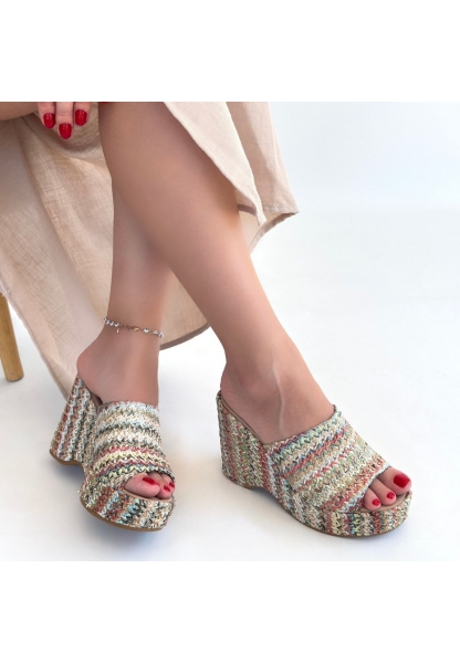 Tlay Kilim Desenli Dolgu Topuk Terlik